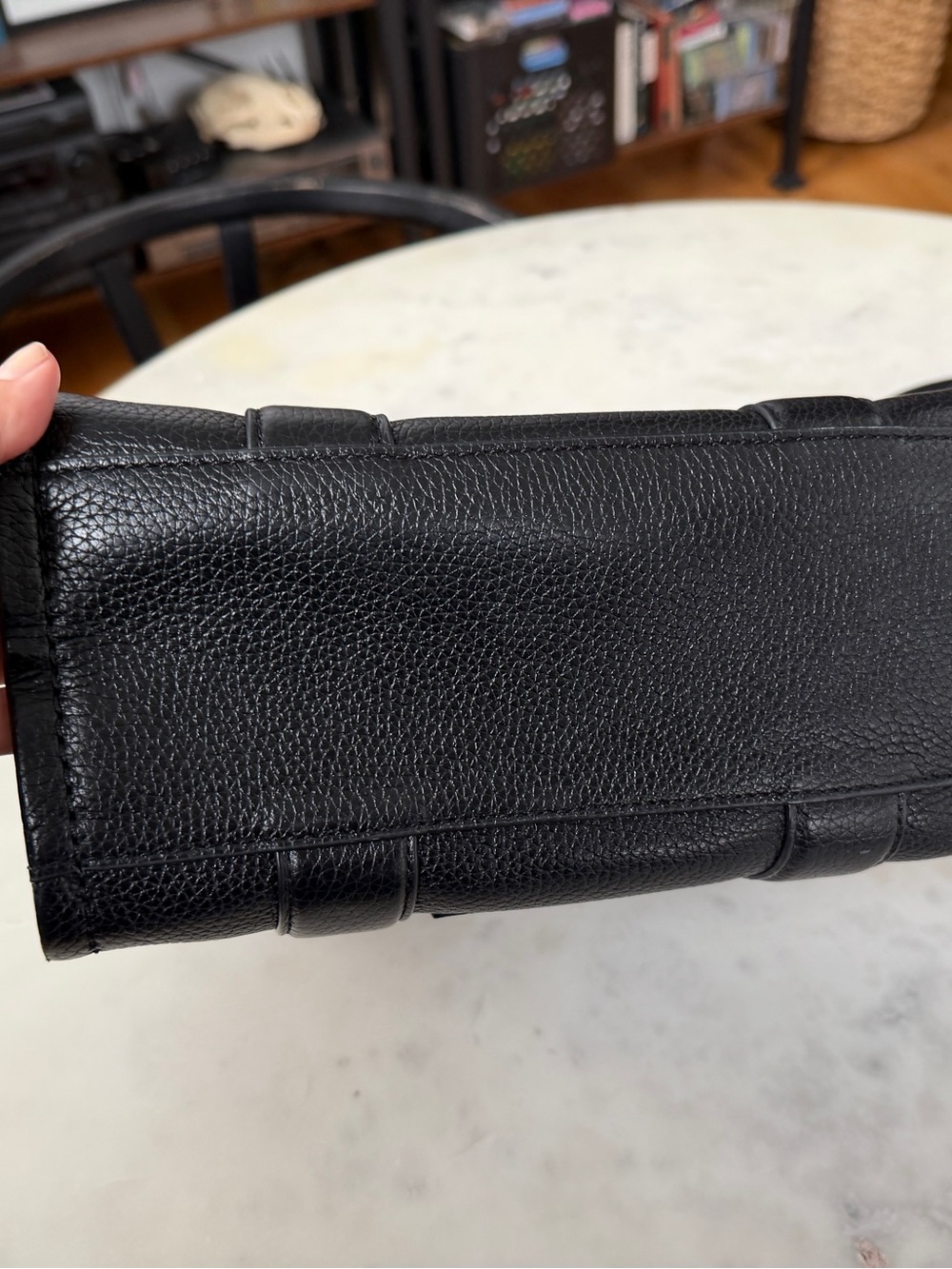 Marc Jacobs Women's The Leather Black Tote Bag size Small- Like New Condition - Picture 7 of 12